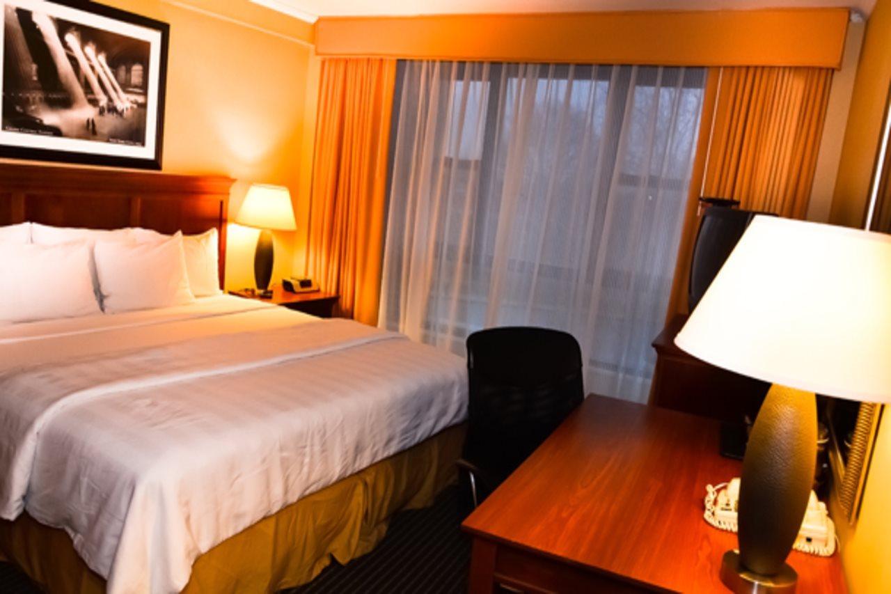 Garden Inn & Suites - Jfk นิวยอร์ก ภายนอก รูปภาพ