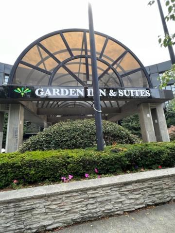 Garden Inn & Suites - Jfk นิวยอร์ก ภายนอก รูปภาพ