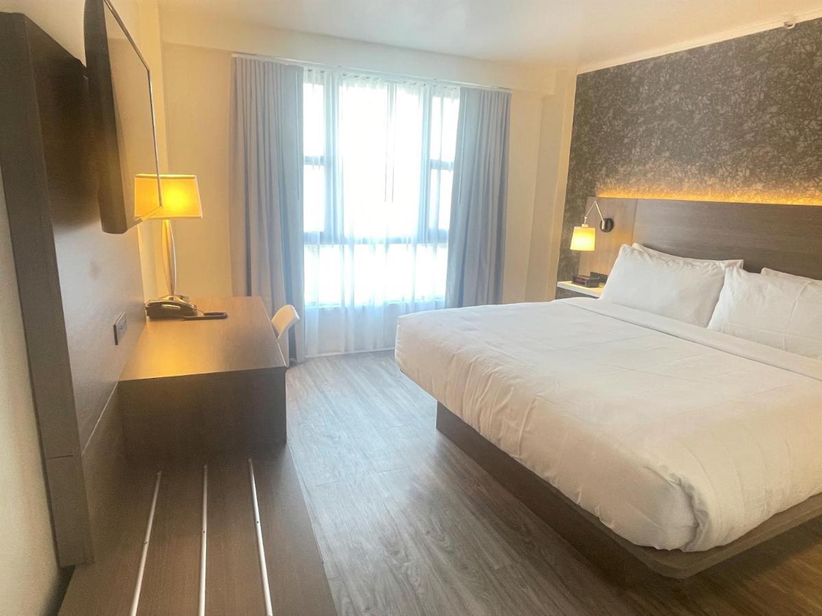 Garden Inn & Suites - Jfk นิวยอร์ก ภายนอก รูปภาพ